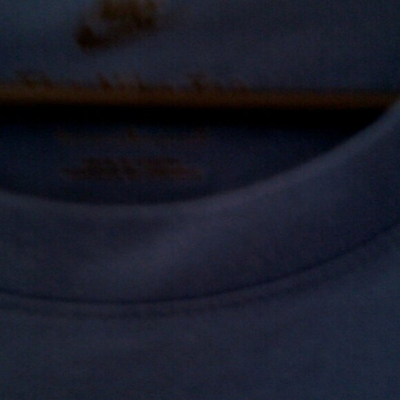 NEW NIKE SPORTSWEAR "Club Embroidered Logo Tee" MEN'S BLUE T-SHIRT L AR4997-480 - Picture 3 of 6